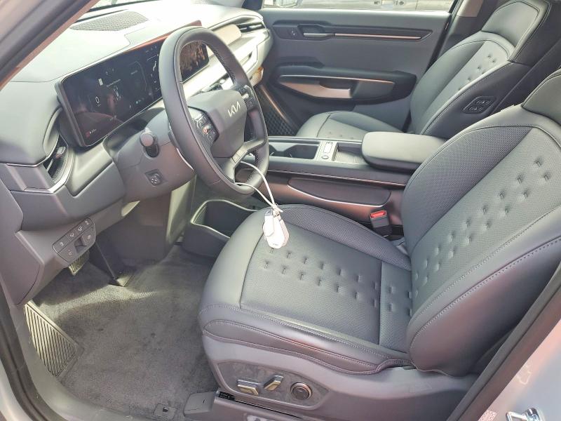 2026 Kia Ev9 VIN 5XYAFFS55TG017051 COPART salvage auction — WATER/FLOOD, Nj - Cert Of Title-Salvage Flood, sold $27,250 on 2026-09-14 (photo 7)