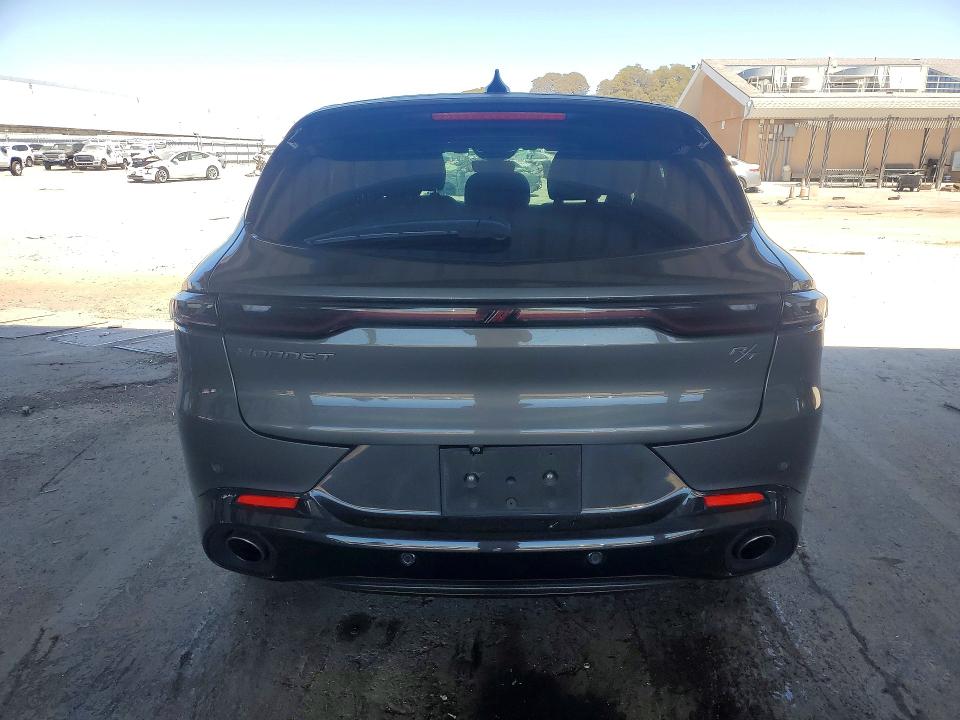 2024 Dodge Hornet VIN ZACPDFCWXR3A32877 COPART salvage auction — FRONT END, CA - NON-REPAIRABLE VEHICLE CERT, sold $6,600 on 2026-08-17 (photo 6)