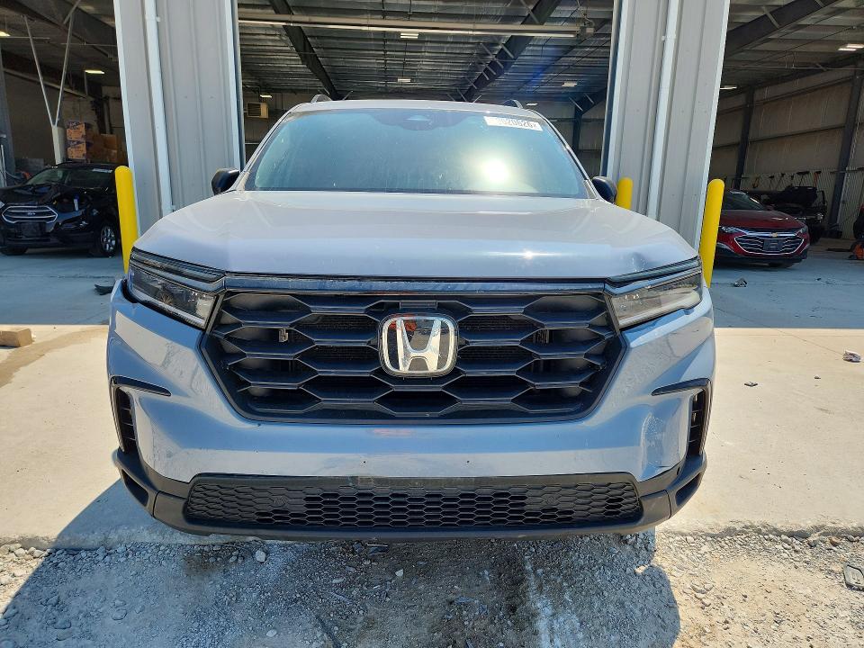 2025 Honda Pilot VIN 5FNYG1H38SB067694 COPART salvage auction — FRONT END, Ne - Cert Of Title-Salvage, sold $8,700 on 2026-07-28 (photo 5)
