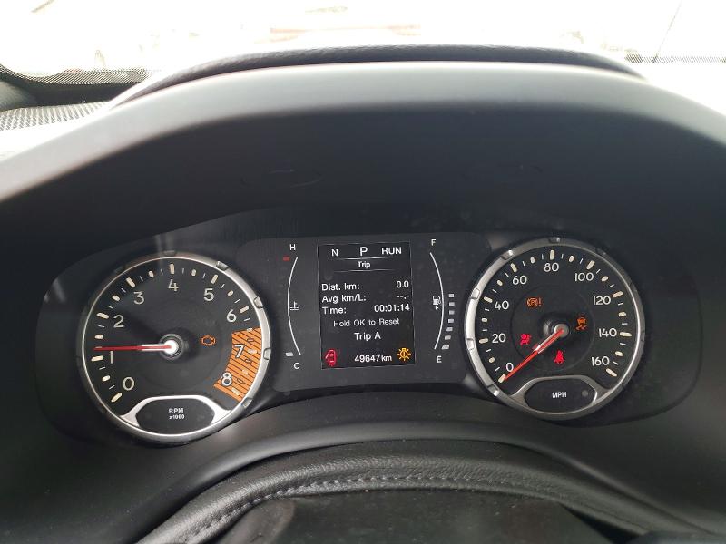 2020 Jeep Renegade VIN ZACNJBBB4LPK98058 COPART salvage auction — WATER/FLOOD, Il - Salvage Cert-Flood, sold $3,100 on 2026-08-07 (photo 9)