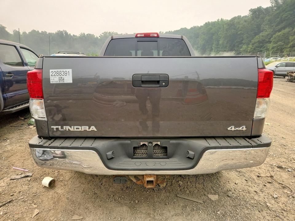2013 Toyota Tundra VIN 5TFUM5F1XDX042224 COPART salvage auction — MINOR DENT/SCRATCHES, PA - CERT OF TITLE, sold $3,450 on 2026-07-28 (photo 6)