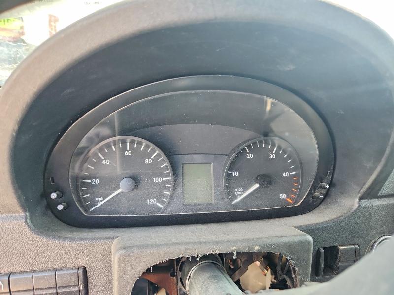 2022 Mercedes-benz Sprinter VIN W1Y40BHY5NT097186 COPART salvage auction — VANDALISM, TX - CERTIFICATE OF TITLE, sold $3,100 on 2026-07-23 (photo 9)