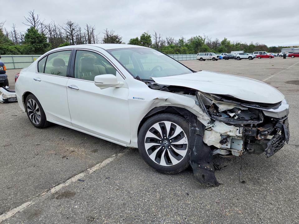 2017 Honda Accord VIN JHMCR6F30HC005229 COPART salvage auction — FRONT END, Ny - Mv-907A Salvage Certificate, sold $450 on 2026-07-20 (photo 4)