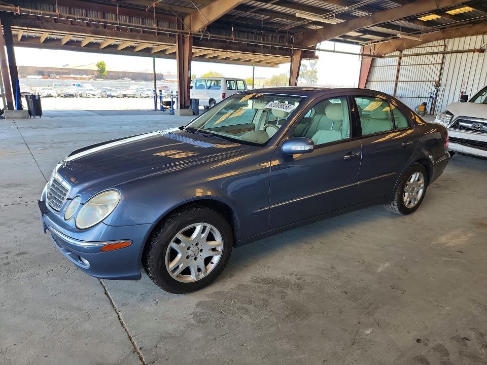 2004 Mercedes-benz E-class VIN WDBUF82J24X111293 COPART salvage auction — MINOR DENT/SCRATCHES, CA - DIS/DLR/EXP ONLY CLEAN TITLE, sold $400 on 2026-07-27 (photo 1)