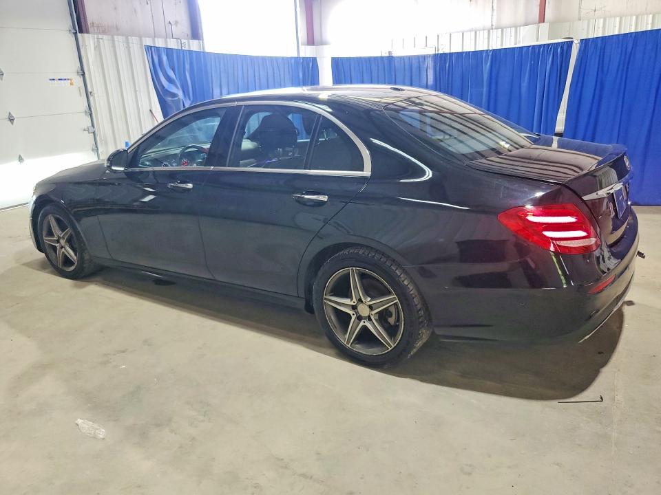 2017 Mercedes-benz E-klasse VIN WDDZF4KB2HA147413 COPART salvage auction — MINOR DENT/SCRATCHES, Salvage Title, sold $1,600 on 2026-08-20 (photo 2)