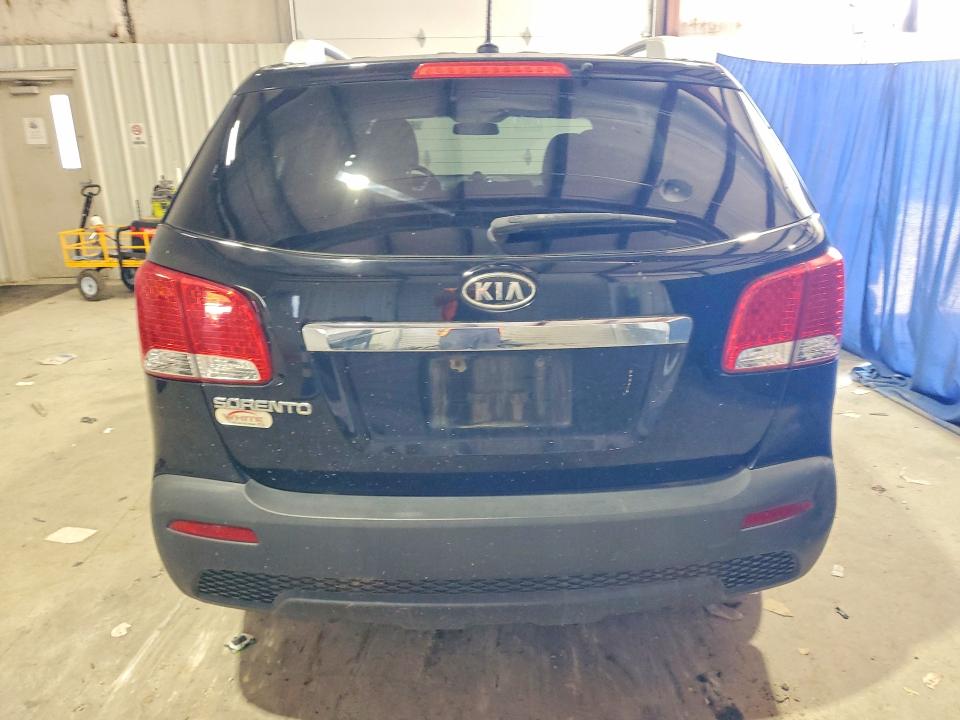 2013 Kia Sorento VIN 5XYKTDA23DG315897 COPART salvage auction — MECHANICAL, Wv - Certificate Of Title, sold $600 on 2026-07-30 (photo 6)