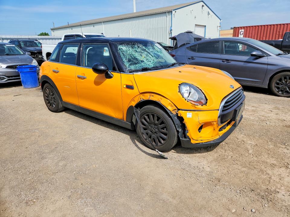 2017 Mini Cooper VIN WMWXU1C35H2F78321 COPART salvage auction — FRONT END, ON - PERMIT NO BRAND - UNFIT, sold $2,050 on 2026-07-28 (photo 4)
