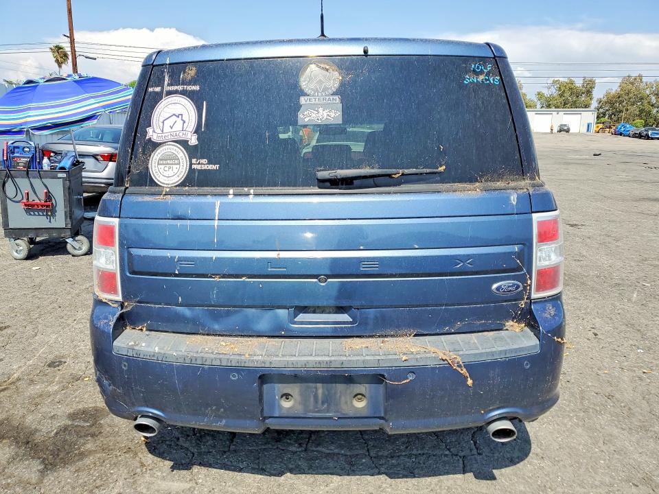 2018 Ford Flex VIN 2FMGK5B80JBA19782 COPART salvage auction — MINOR DENT/SCRATCHES, Salvage Title, sold $275 on 2026-07-30 (photo 6)