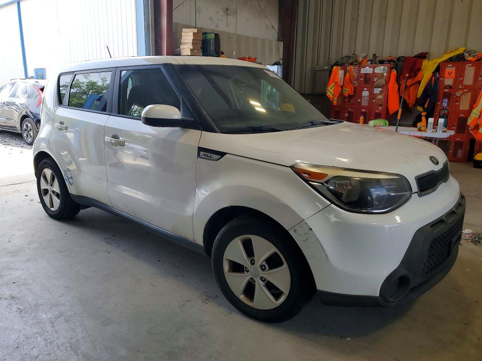 2015 Kia Soul VIN KNDJN2A22F7146854 COPART salvage auction — MINOR DENT/SCRATCHES, VA - CERT OF TITLE - SALVAGE, sold $200 on 2026-07-28 (photo 4)