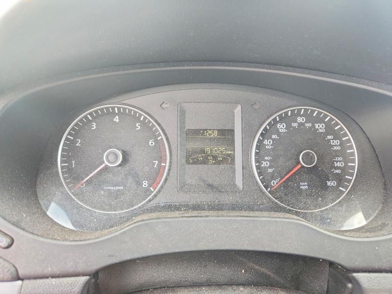 2014 Volkswagen Jetta VIN 3VWL07AJ1EM212999 COPART salvage auction — MINOR DENT/SCRATCHES, Mt - Certificate Of Title, sold $1,550 on 2026-07-17 (photo 9)