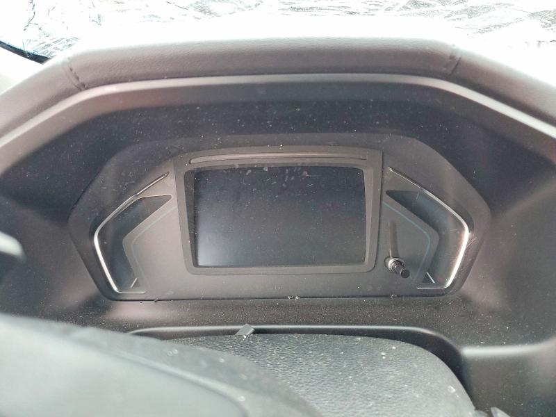 2018 Honda Odyssey VIN 5FNRL6H92JB112046 COPART salvage auction — ROLLOVER, Ca - Salvage Certificate, sold $600 on 2026-07-30 (photo 9)