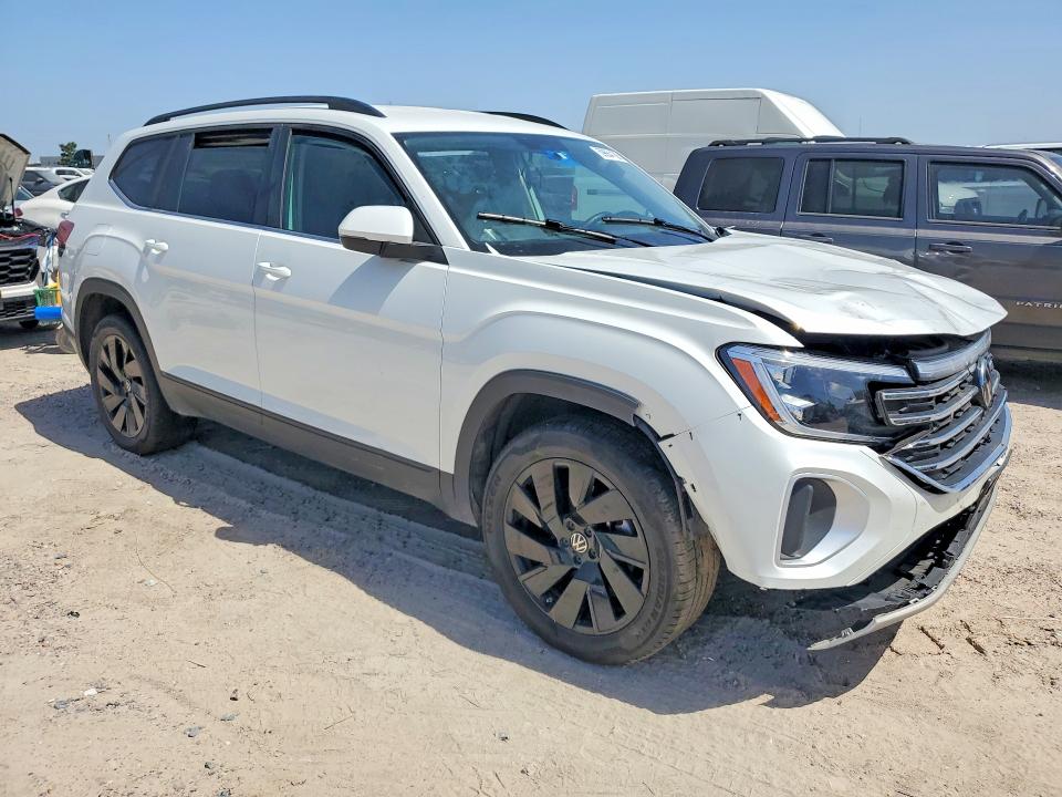 2026 Volkswagen Atlas VIN 1V2HN2CA8TC523689 COPART salvage auction — FRONT END, NV - SALVAGE TITLE, sold $15,100 on 2026-07-31 (photo 4)