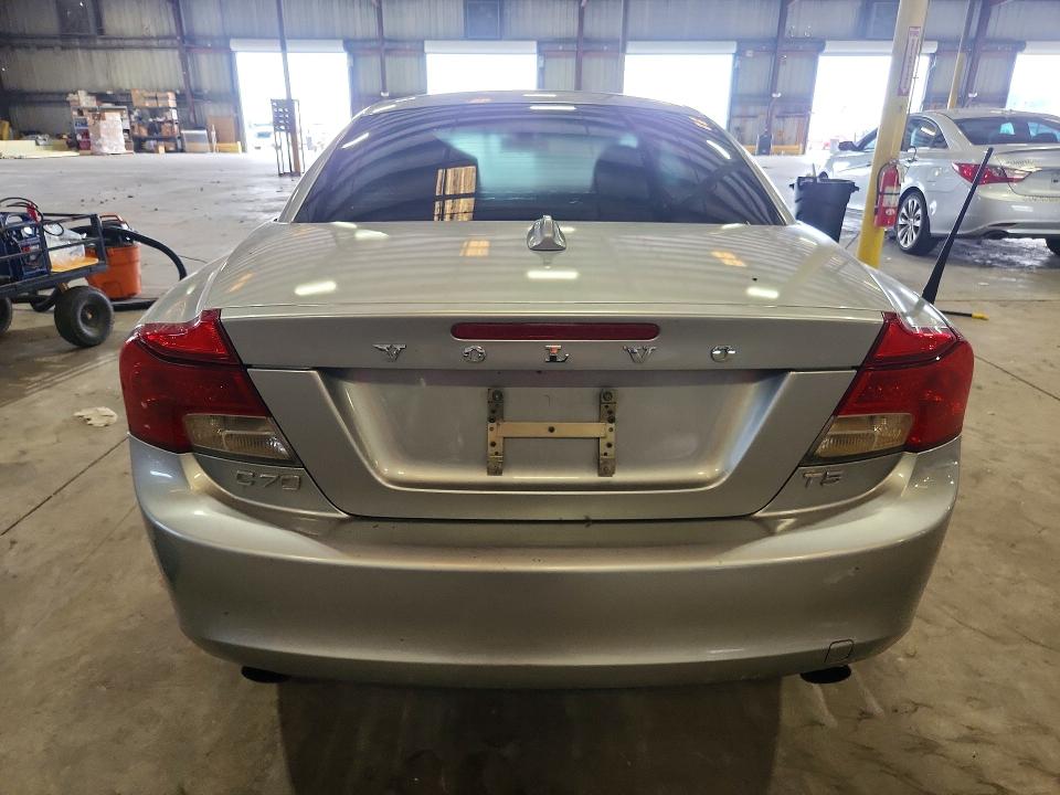 2012 Volvo C70 VIN YV1672MC1CJ131789 COPART salvage auction — MINOR DENT/SCRATCHES, Fl - Cert Of Title-Rebuilt, sold $625 on 2026-08-12 (photo 6)