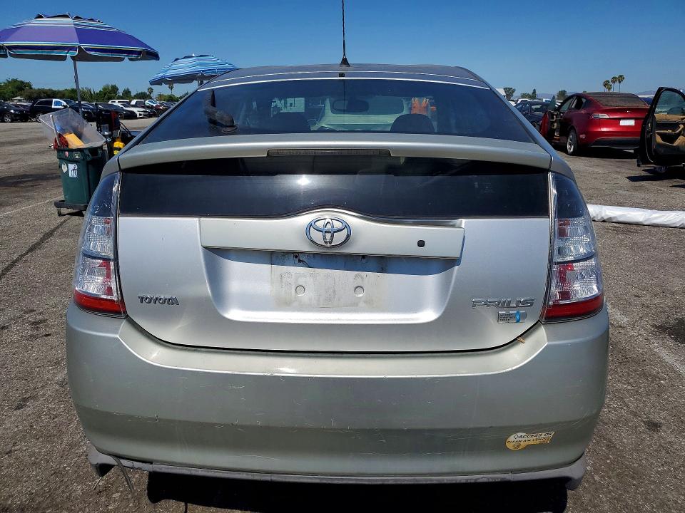 2004 Toyota Prius VIN JTDKB20U040024032 COPART salvage auction — VANDALISM, Ca - Salvage Certificate, sold $275 on 2026-07-31 (photo 6)