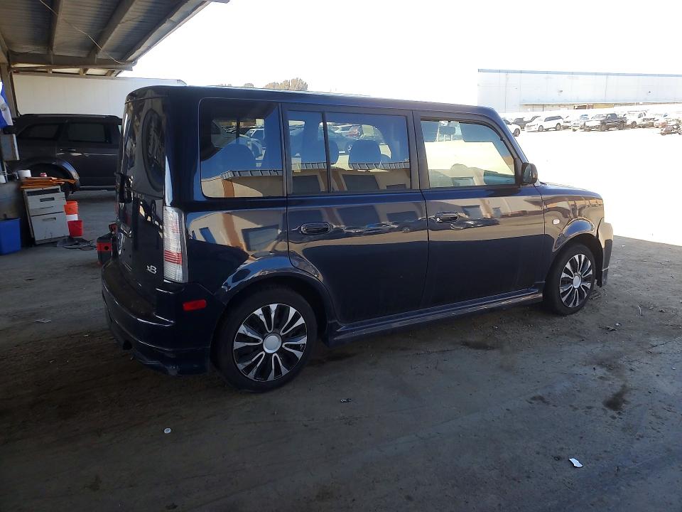 2006 Toyota Scion VIN JTLKT334X64079201 COPART salvage auction — MINOR DENT/SCRATCHES, CA - DIS/DLR/EXP ONLY CLEAN TITLE, sold $1,250 on 2026-07-14 (photo 3)