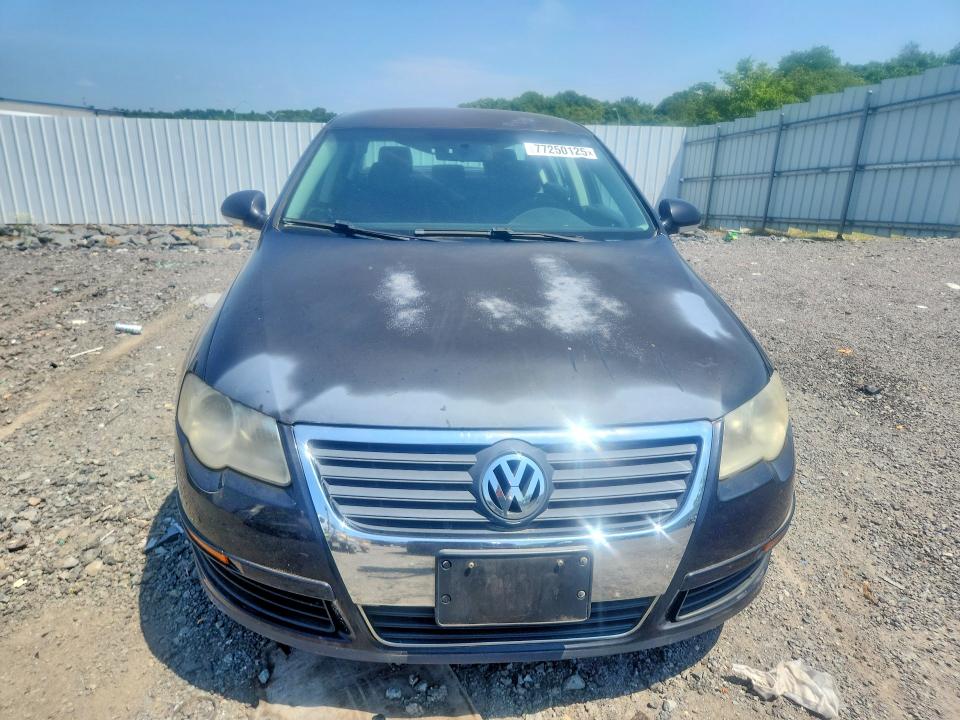 2008 Volkswagen Passat VIN WVWUK73C38P007389 COPART salvage auction — MINOR DENT/SCRATCHES, Ma - Certificate Of Title, sold $450 on 2026-07-29 (photo 5)