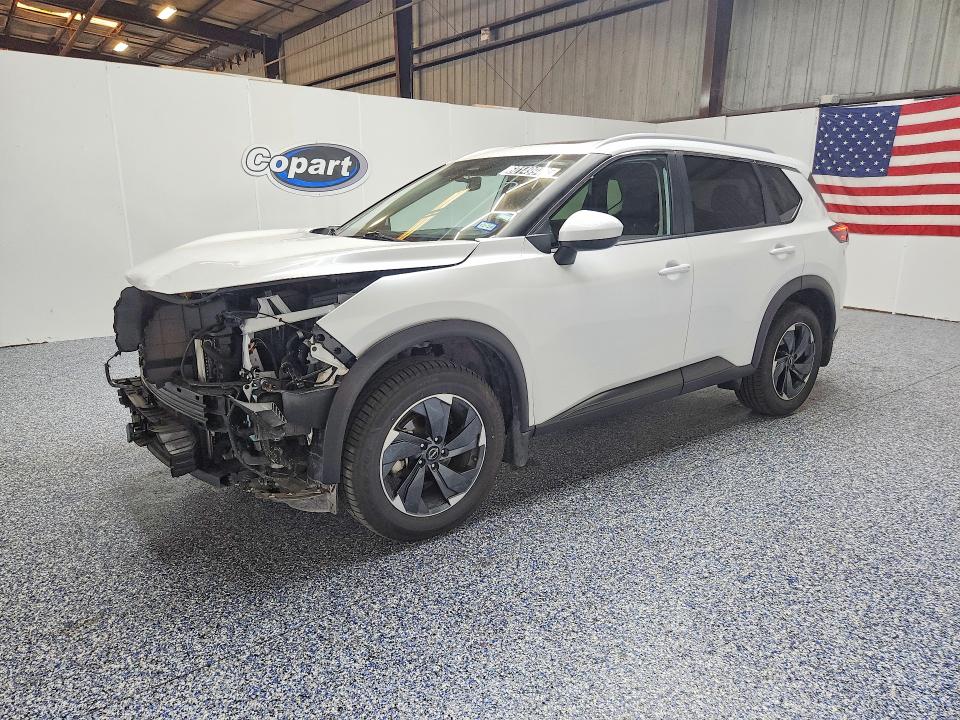 2025 Nissan Rogue VIN JN8BT3BA4SW005956 COPART salvage auction — FRONT END, TX - CERTIFICATE OF TITLE (P), sold $12,900 on 2026-07-15 (photo 1)
