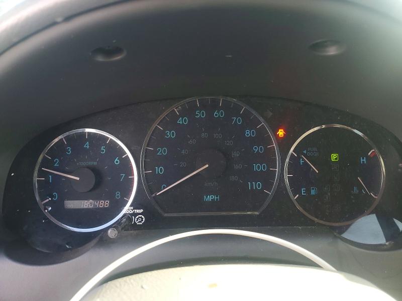 2009 Toyota Sienna VIN 5TDZK23C59S238018 COPART salvage auction — FRONT END, FL - CERT OF TITLE SLVG REBUILDABLE, sold $925 on 2026-07-31 (photo 9)