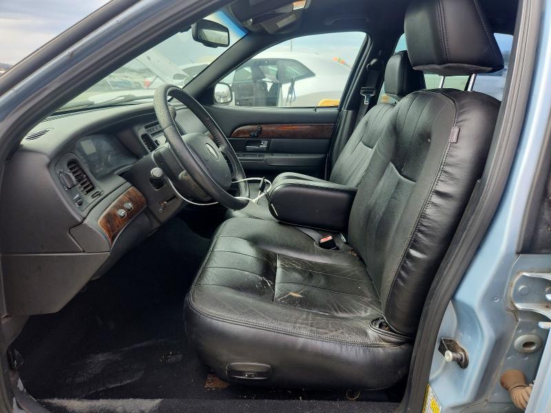 2007 Mercury Grand marquis VIN 2MEHM75W27X616855 COPART salvage auction — MINOR DENT/SCRATCHES, OR - DIS/DLR/EXP ONLY CLEAN TITLE, sold $475 on 2026-07-28 (photo 7)