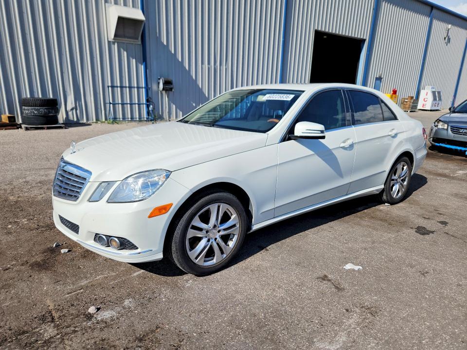 2010 Mercedes-benz E-class VIN WDDHF5GB7AA173084 COPART salvage auction — SIDE, Fl - Cert Of Title Slvg Rebuildable, sold $1,100 on 2026-07-27 (photo 1)