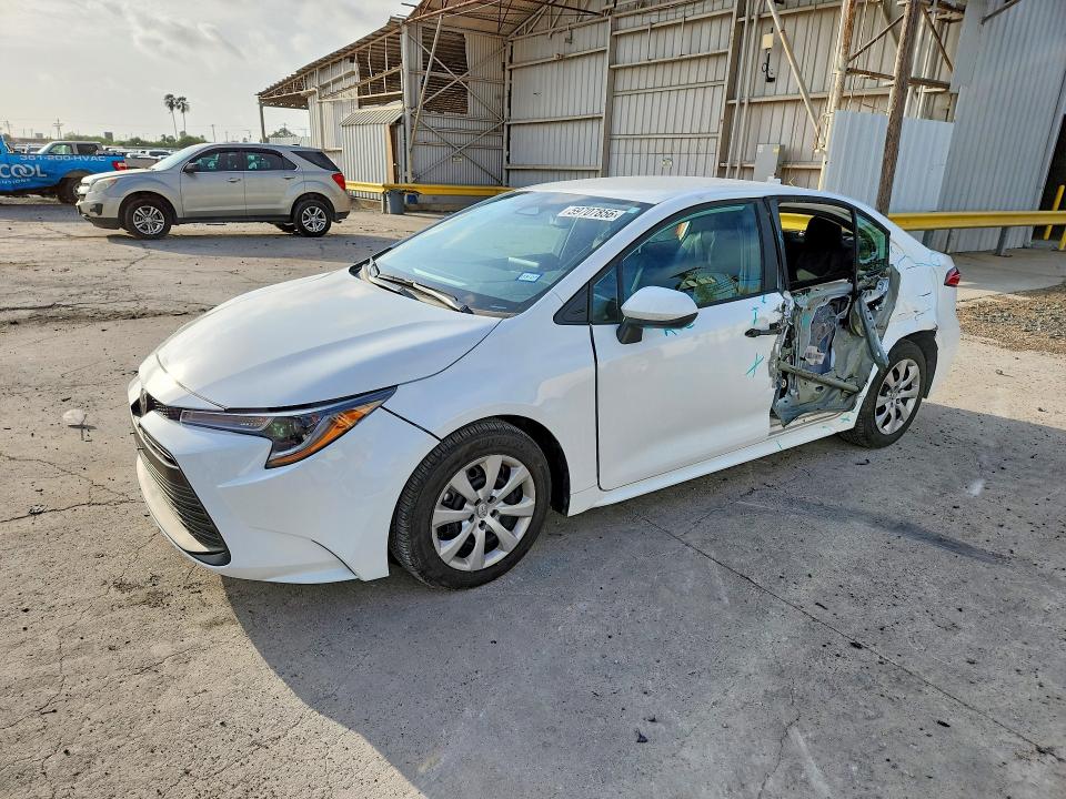2025 Toyota Corolla VIN 5YFB4MDEXSP260893 COPART salvage auction — SIDE, Tx - Salvage Vehicle Title, sold $8,700 on 2026-08-25 (photo 1)