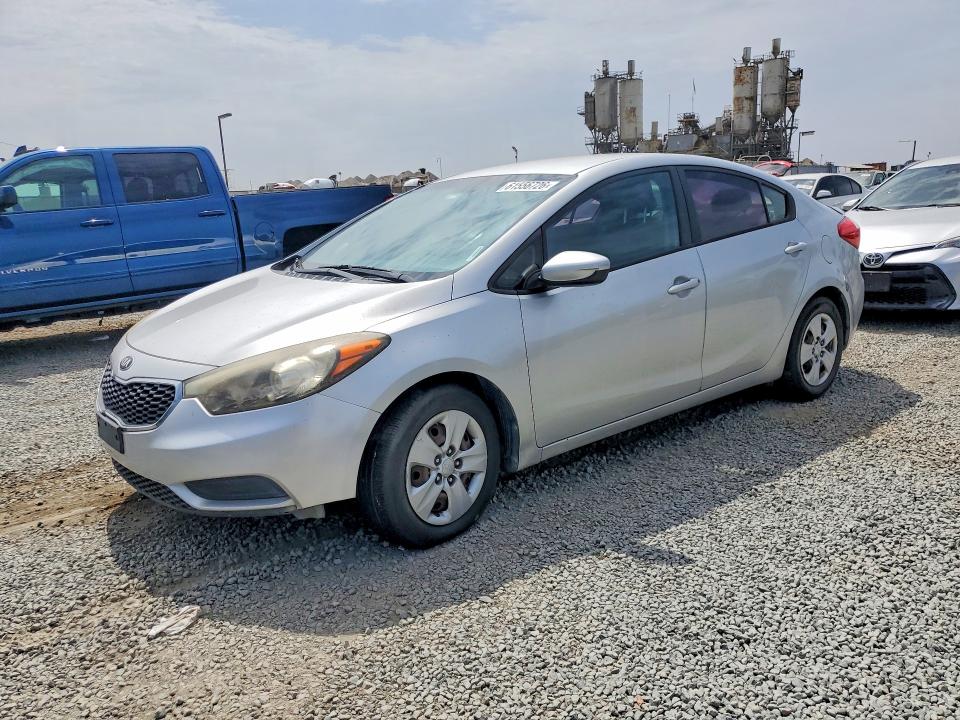 2014 Kia Forte VIN KNAFK4A69E5175093 COPART salvage auction — FRONT END, Ca - Dis/Dlr/Exp Only Clean Title, sold $875 on 2026-07-31 (photo 1)