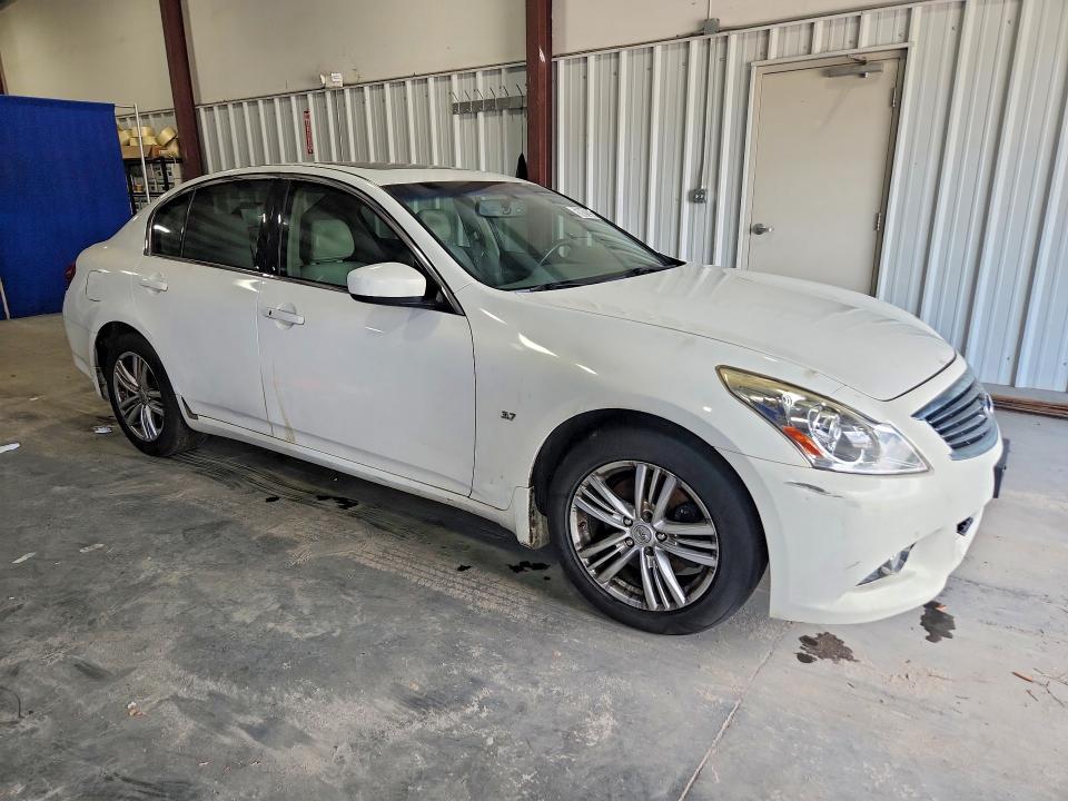 2015 Infiniti Q40 VIN JN1CV6AR9FM524685 COPART salvage auction — NORMAL WEAR, Sc - Certificate Of Title, sold $550 on 2026-07-30 (photo 4)
