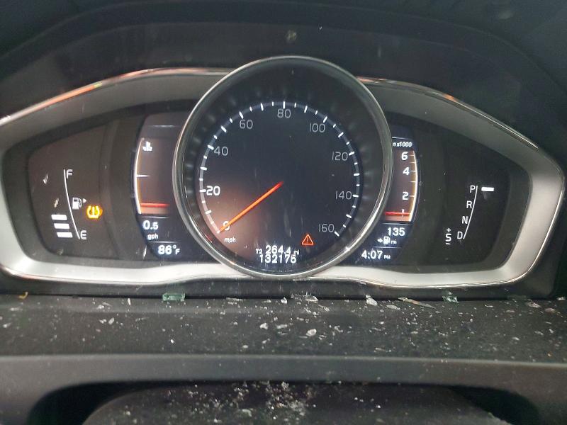 2018 Volvo V60 VIN YV440MWK3J2059712 COPART salvage auction — HAIL, Ny - Mv-907A Salvage Certificate, sold $950 on 2026-08-03 (photo 9)