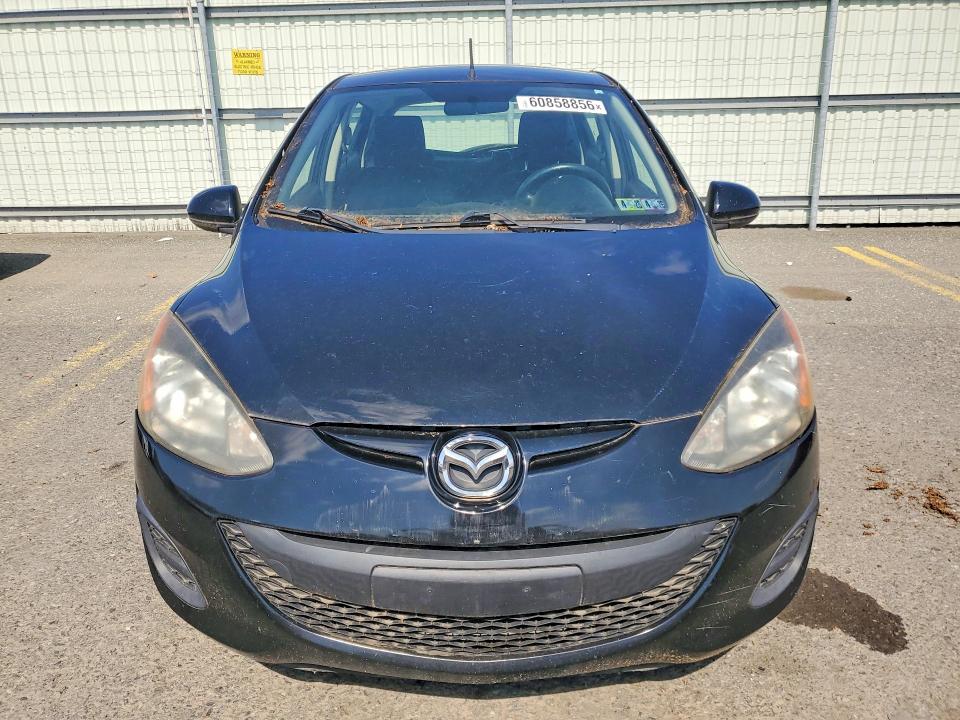 2011 Mazda 2 VIN JM1DE1HYXB0124198 COPART salvage auction — MINOR DENT/SCRATCHES, Pa - Cert Of Title, sold $825 on 2026-07-17 (photo 5)