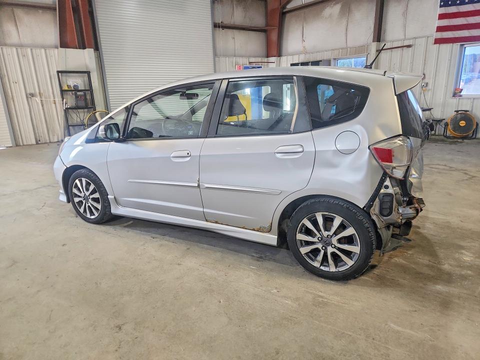 2012 Honda Fit VIN JHMGE8H50CC022323 COPART salvage auction — REAR END, Ma - Cert Of Title-Reconstrctd Coll, sold $250 on 2026-07-31 (photo 2)