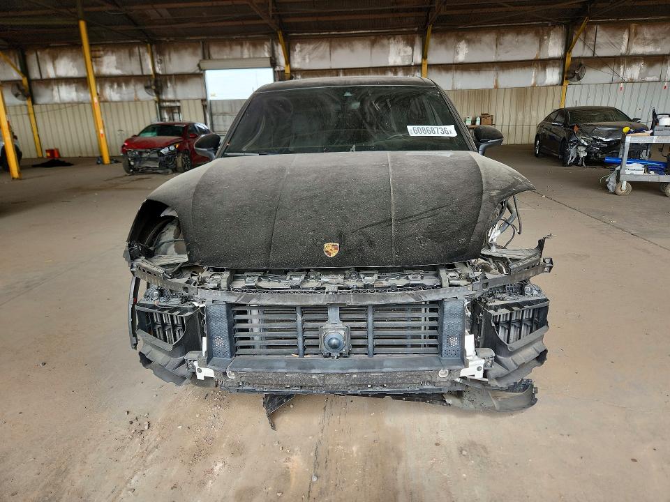 2024 Porsche Cayenne VIN WP1AA2AY6RDA10196 COPART salvage auction — FRONT END, AZ - CERT OF TITLE - SALVAGE, sold $28,500 on 2026-09-04 (photo 5)