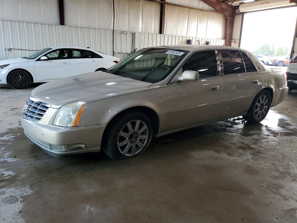 2007 Cadillac Dts VIN 1G6KD57Y37U193871 COPART salvage auction — MINOR DENT/SCRATCHES, PA - CERT OF SALV-R=RECONSTRUCTED, sold $425 on 2026-08-23 (photo 1)