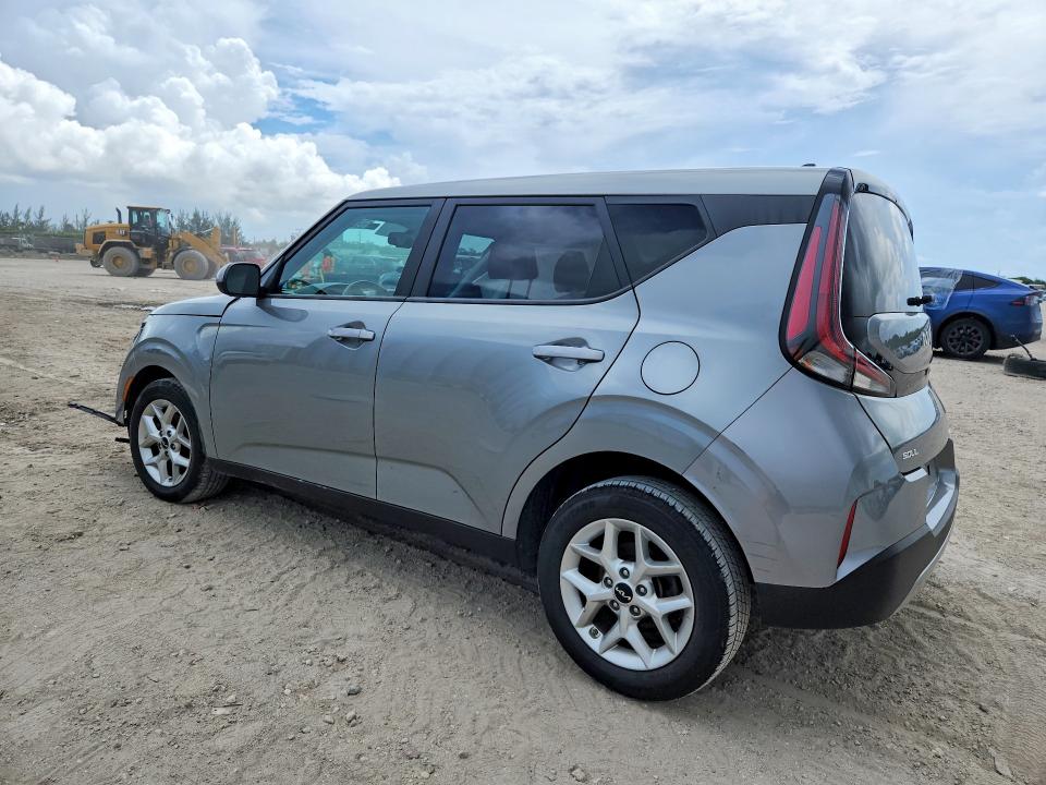 2025 Kia Soul VIN KNDJ23AU4S7923805 COPART salvage auction — SIDE, Fl - Certificate Of Destruction, sold $325 on 2026-07-21 (photo 2)