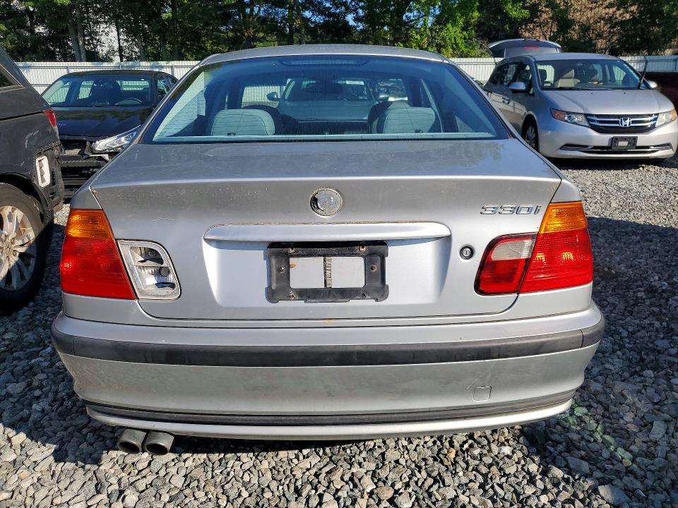 2001 BMW 3er VIN WBAAV53451FJ71274 COPART salvage auction — FRONT END, Nh - Cert Of Title-Rebuilt Vehicle, sold $375 on 2026-07-23 (photo 6)