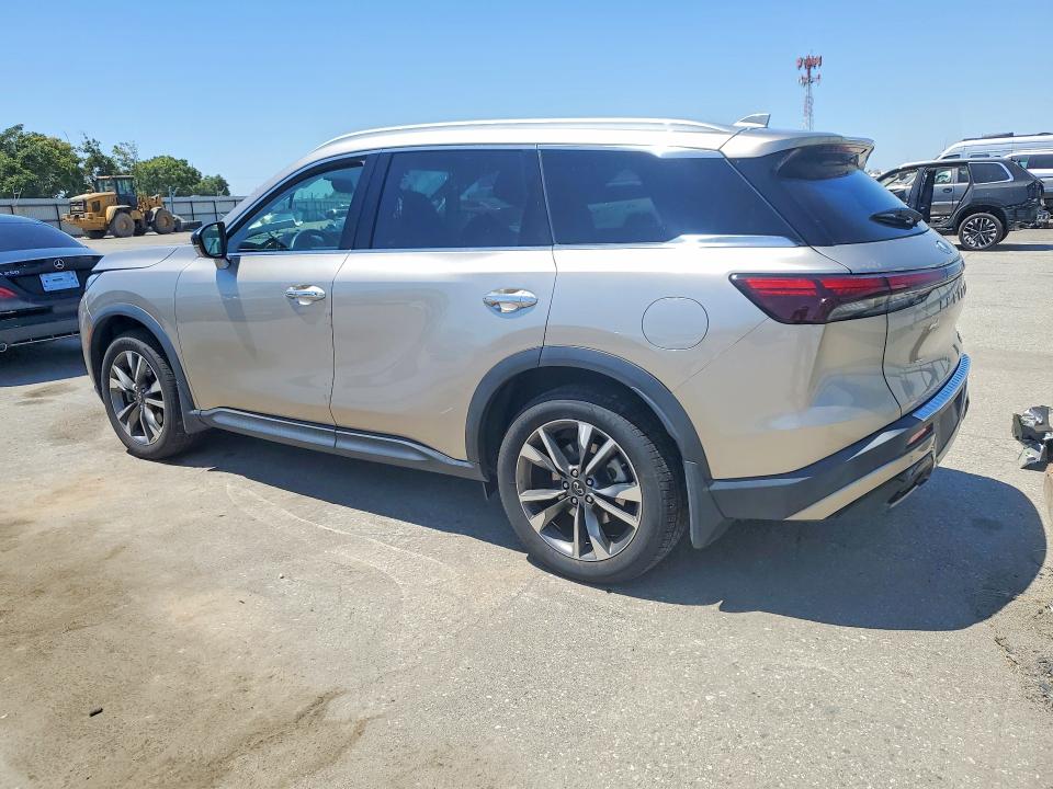 2023 Infiniti Qx60 VIN 5N1DL1FR7PC376073 COPART salvage auction — VANDALISM, CA - SALVAGE CERTIFICATE, sold $10,300 on 2026-08-25 (photo 2)