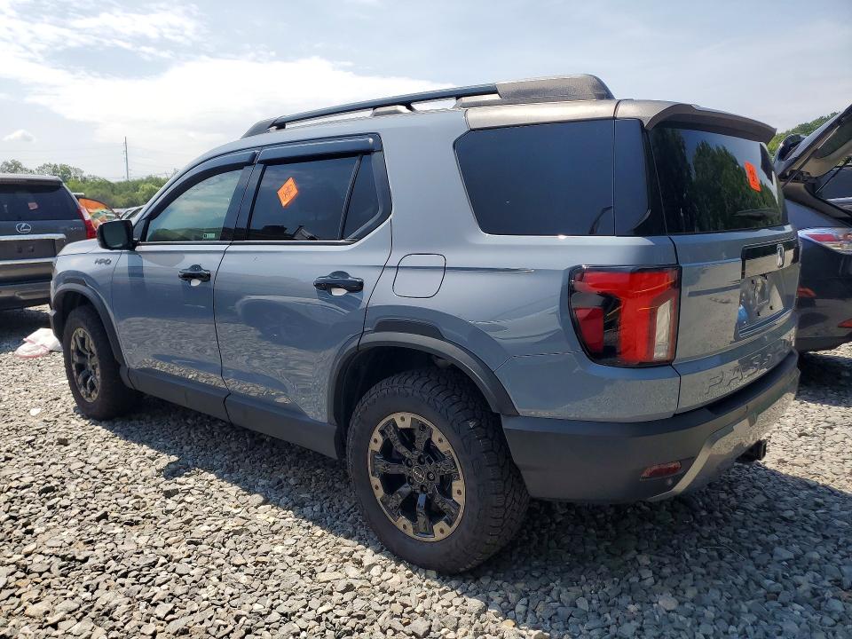 2026 Honda Passport VIN 5FNYF9H84TB017471 COPART salvage auction — Burn Interior, MA - CERT OF TITLE-SALVAGE (P), sold $150 on 2026-07-29 (photo 2)