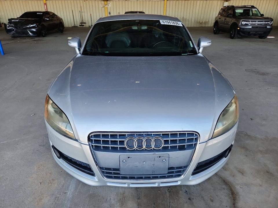 2008 Audi Tt VIN TRUAF38J881033406 COPART salvage auction — MINOR DENT/SCRATCHES, Az - Certificate Of Title, sold $2,000 on 2026-08-02 (photo 5)