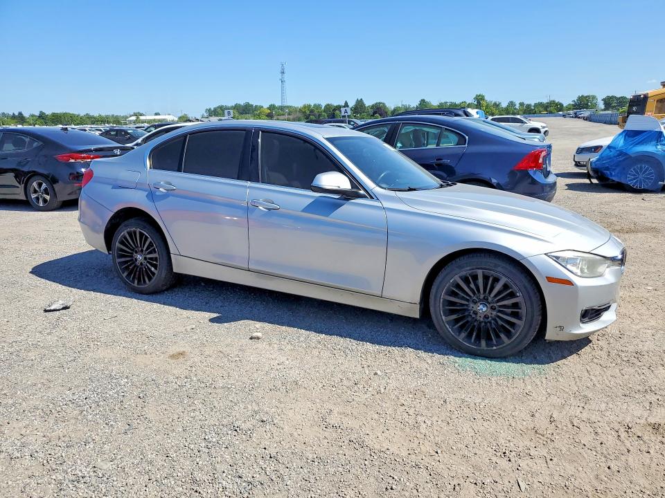 2013 BMW 3 series VIN WBA3B3C56DJ976863 COPART salvage auction — UNDERCARRIAGE, ON - PERMIT NO BRAND - UNFIT, sold $1,450 on 2026-08-13 (photo 4)