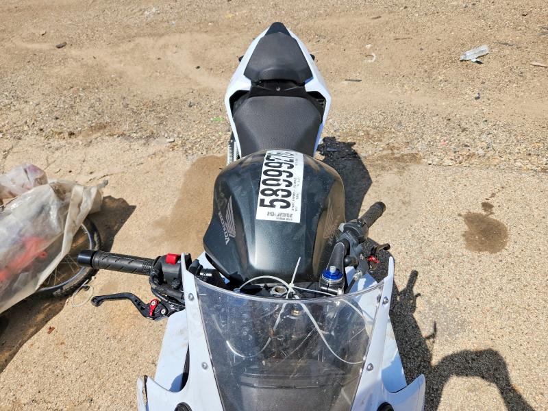 2016 Honda Cbr VIN MLHPC4468G5300939 COPART salvage auction — FRONT END, Il - Salvage Certificate, sold $250 on 2026-07-28 (photo 5)