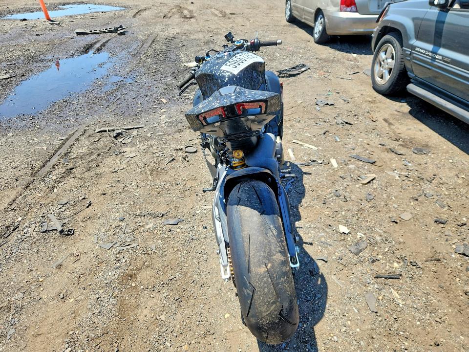2025 Ducati Panigale VIN ZDMDAG6WXSB000909 COPART salvage auction — FRONT END, Ny - Mv-907A Salvage Certificate, sold $10,300 on 2026-08-13 (photo 4)