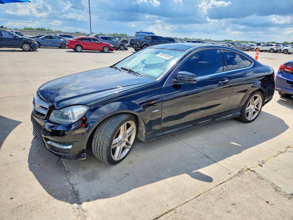 2012 Mercedes-benz C-klasse VIN WDDGJ4HBXCF749713 COPART salvage auction — MECHANICAL, Tx - Cert Of Title-Rebuilt Salvage, sold $350 on 2026-07-30 (photo 1)