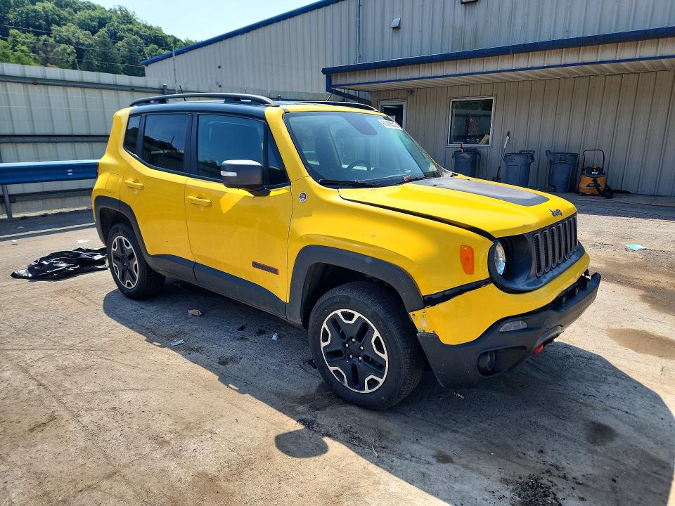 2017 Jeep Renegade VIN ZACCJBCB9HPE54546 COPART salvage auction — FRONT END, PA - CERTIFICATE OF SALVAGE, sold $100 on 2026-07-30 (photo 4)