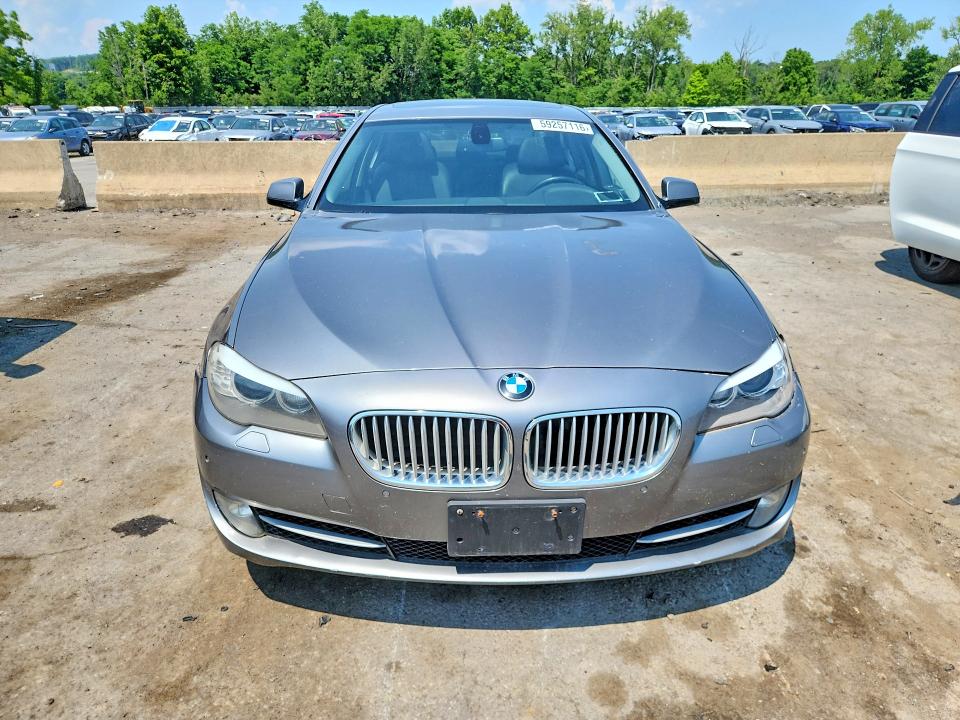 2011 BMW 5 series VIN WBAFU9C51BC784231 COPART salvage auction — NORMAL WEAR, NY - CERTIFICATE OF TITLE, sold $600 on 2026-07-15 (photo 5)