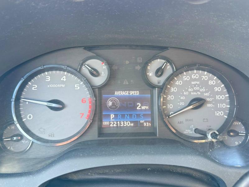 2017 Toyota Tundra VIN 5TFCY5F14HX021388 COPART salvage auction — MINOR DENT/SCRATCHES, Vt - Certificate Of Title (P), sold $9,400 on 2026-07-21 (photo 5)