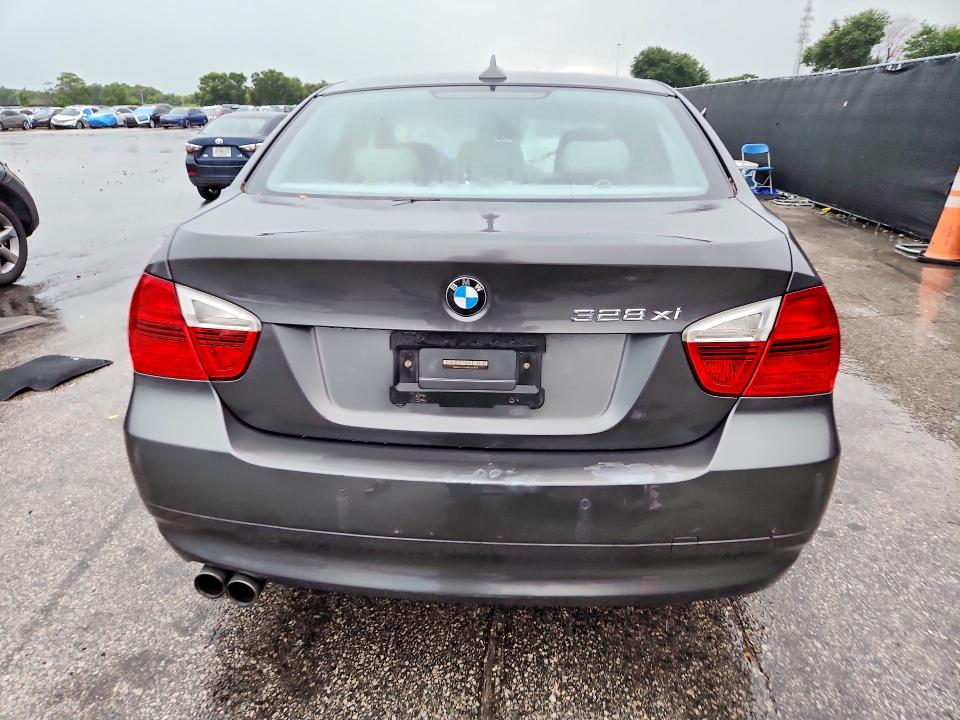 2008 BMW 3 series VIN WBAVC93548K037834 COPART salvage auction — MINOR DENT/SCRATCHES, FL - CERTIFICATE OF TITLE (P), sold $375 on 2026-07-23 (photo 6)