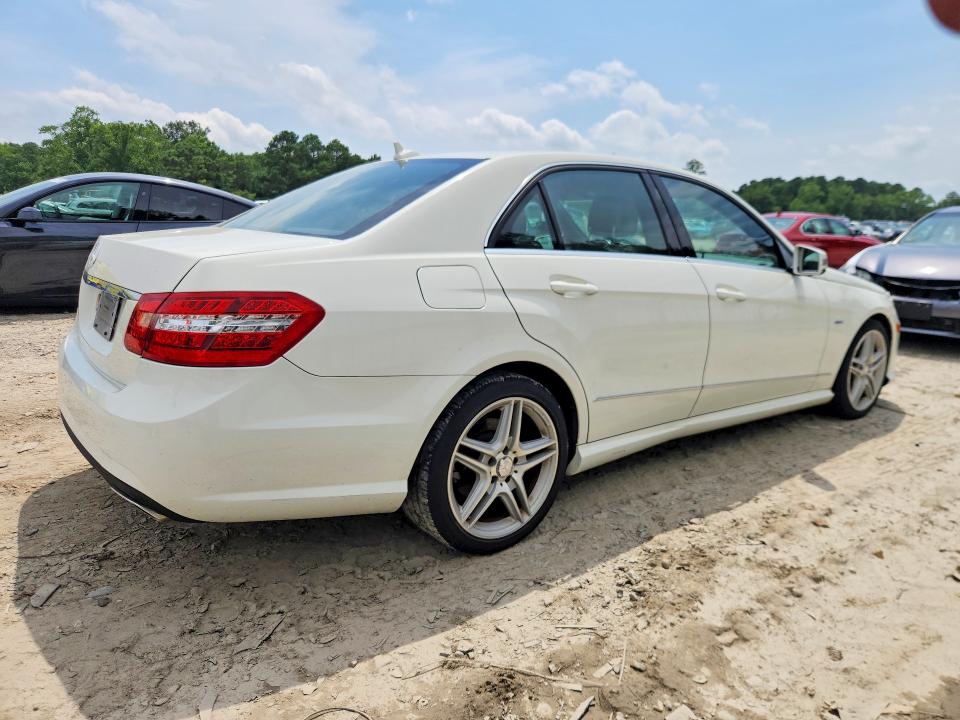 2012 Mercedes-benz E-klasse VIN WDDHF5KB6CA592358 COPART salvage auction — MINOR DENT/SCRATCHES, Va - Certificate Of Title, sold $3,108 on 2026-08-04 (photo 3)