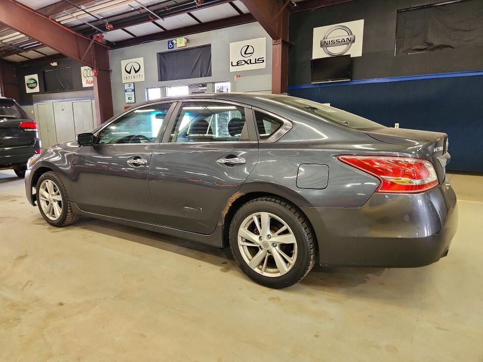 2013 Nissan Altima VIN 1N4AL3AP3DN454301 COPART salvage auction — MINOR DENT/SCRATCHES, NY - CERTIFICATE OF TITLE (P), sold $1,400 on 2026-07-21 (photo 2)