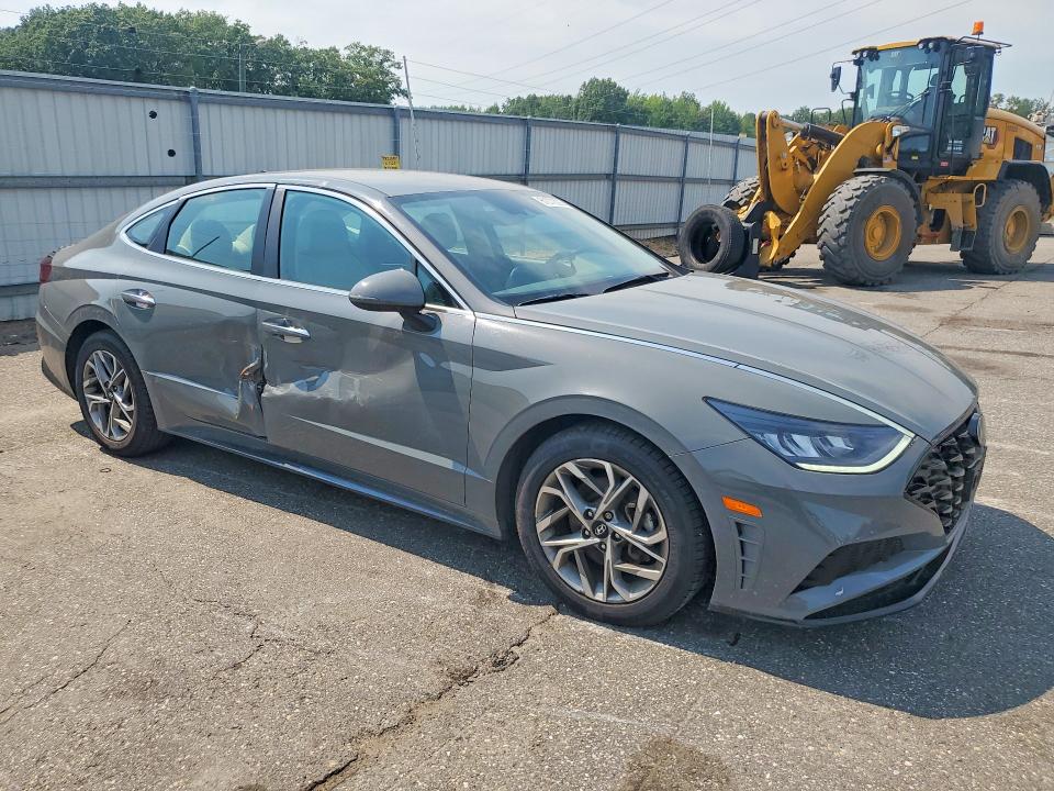2020 Hyundai Sonata VIN 5NPEF4JA7LH060979 COPART salvage auction — SIDE, Nj - Certificate Of Title, sold $4,100 on 2026-07-28 (photo 4)