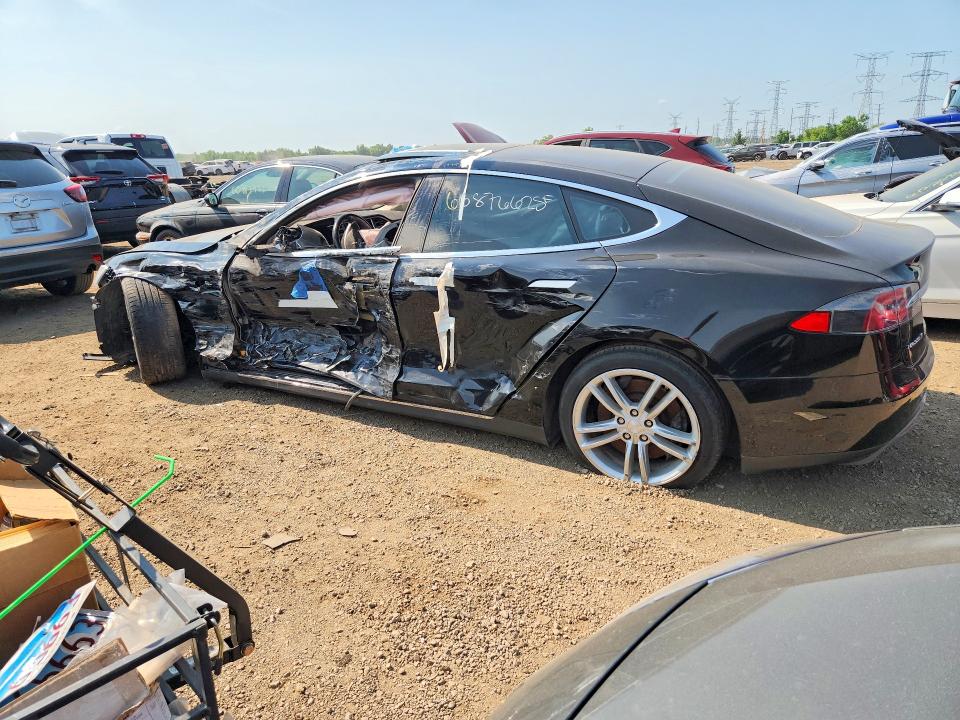 2015 Tesla Model s VIN 5YJSA1S23FF088028 COPART salvage auction — FRONT END, IL - SALVAGE CERTIFICATE, sold $850 on 2026-07-28 (photo 2)