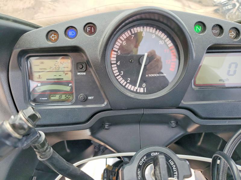 2002 Honda Cbr1100 VIN JH2SC35172M500209 COPART salvage auction — MINOR DENT/SCRATCHES, AZ - CERTIFICATE OF TITLE, sold $300 on 2026-07-30 (photo 7)